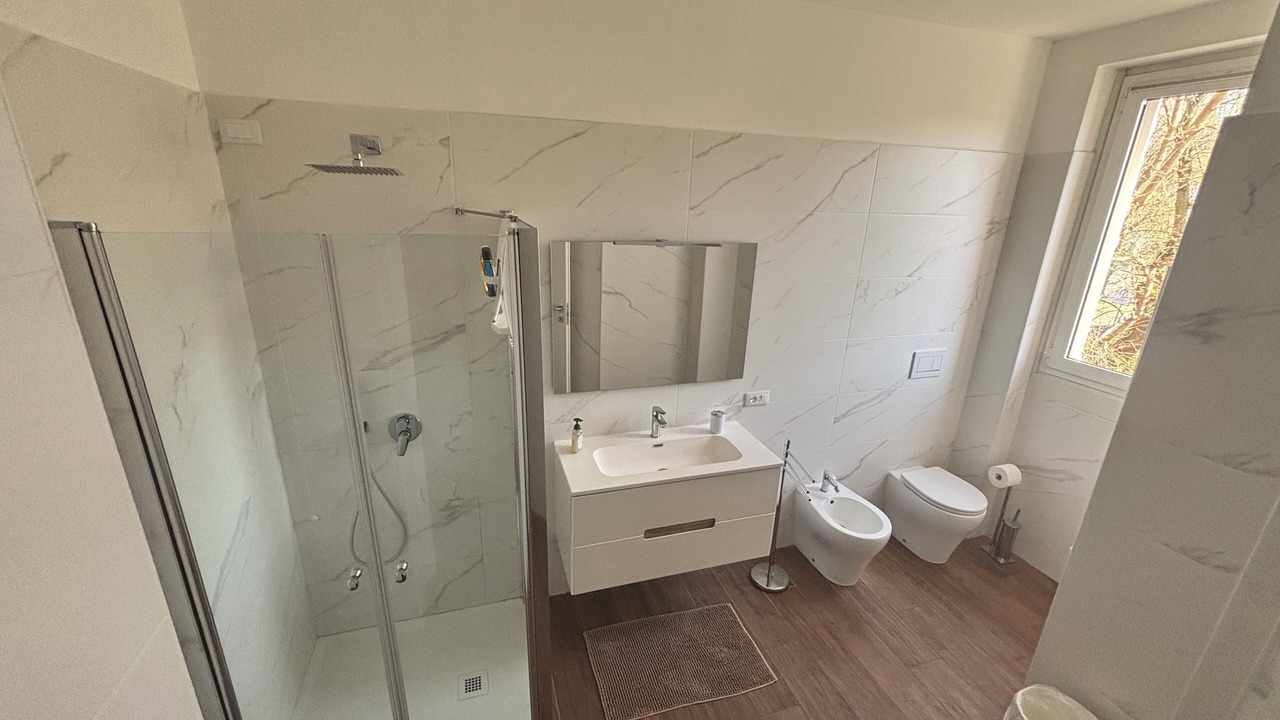 Photo of Bathroom in Peschiera Borromeo