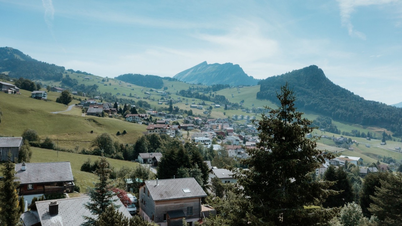 Photo of Others in Amden