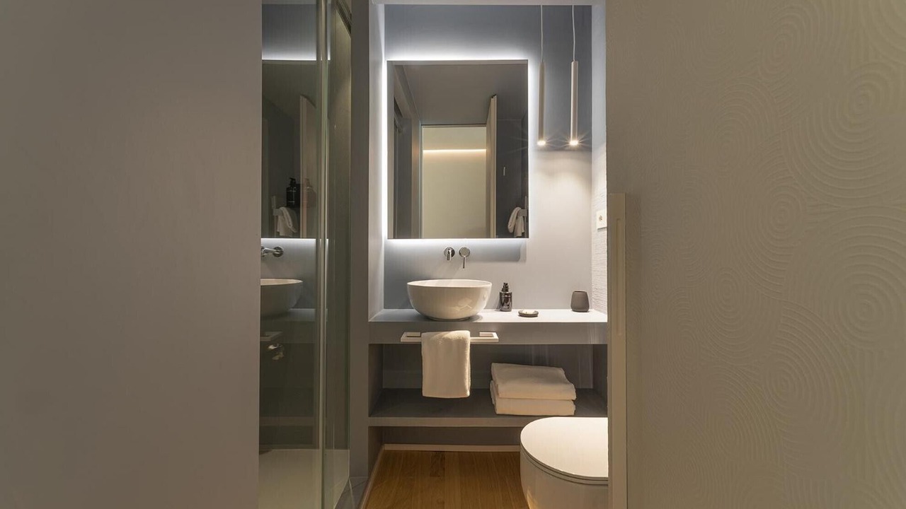 Photo of Bathroom in Peschiera del Garda City Centre