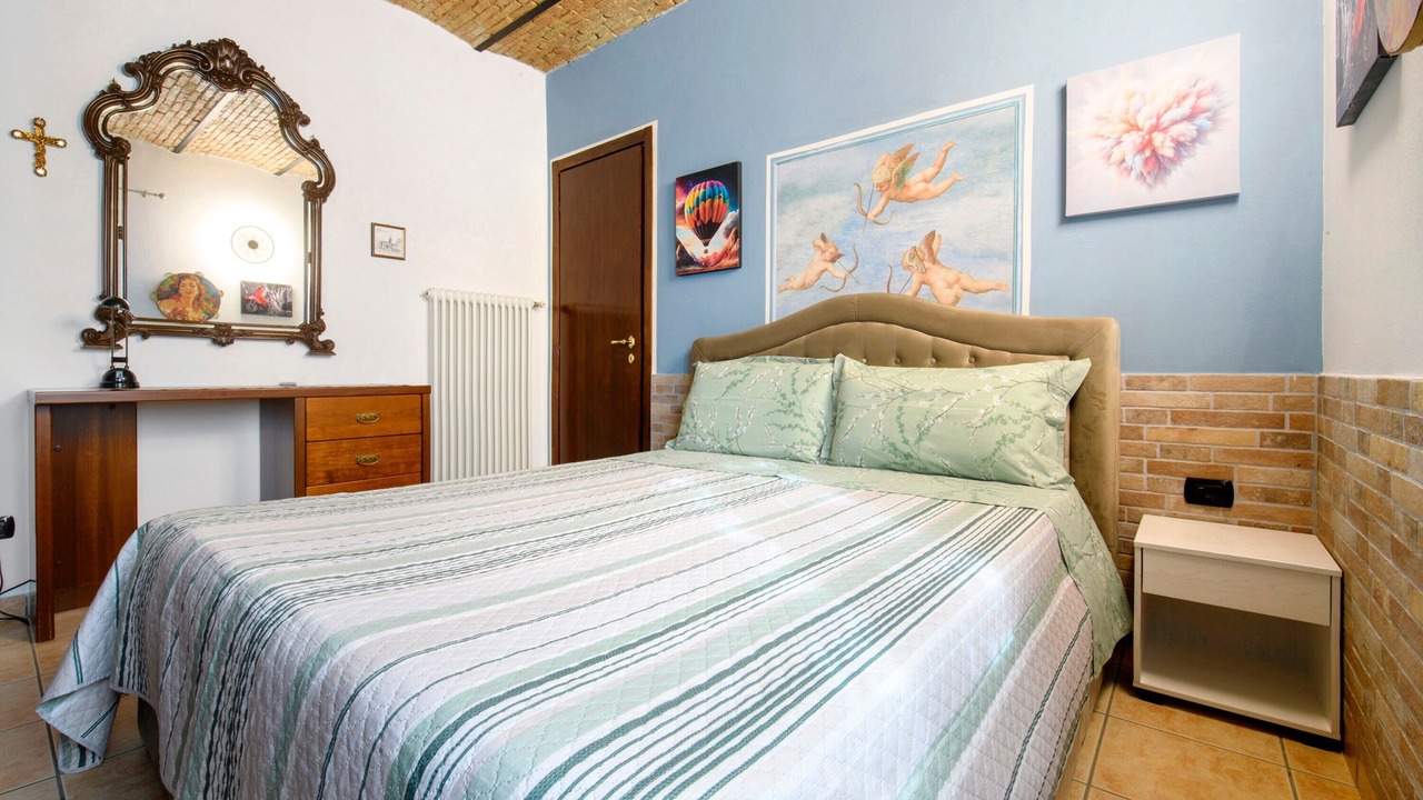 Photo of Bedroom in Monguzzo