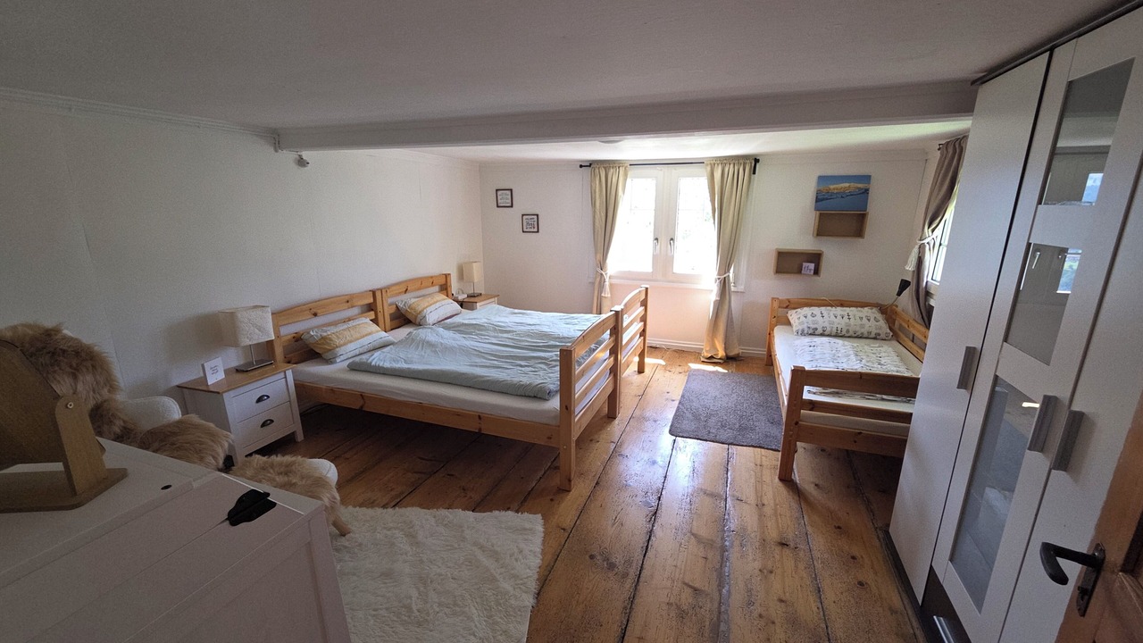 Photo of Bedroom in Amden