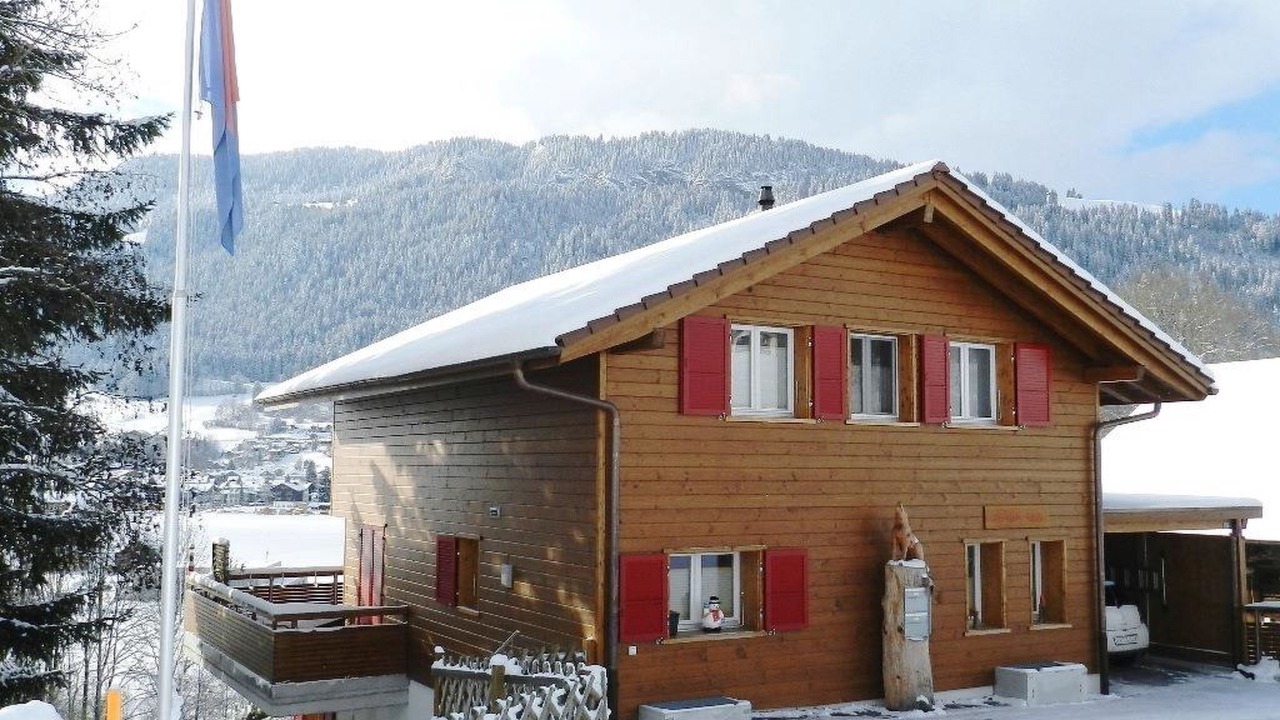 Photo of Others in Zweisimmen