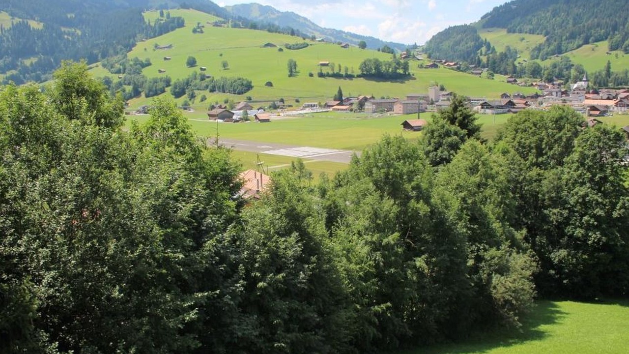 Photo of Others in Zweisimmen