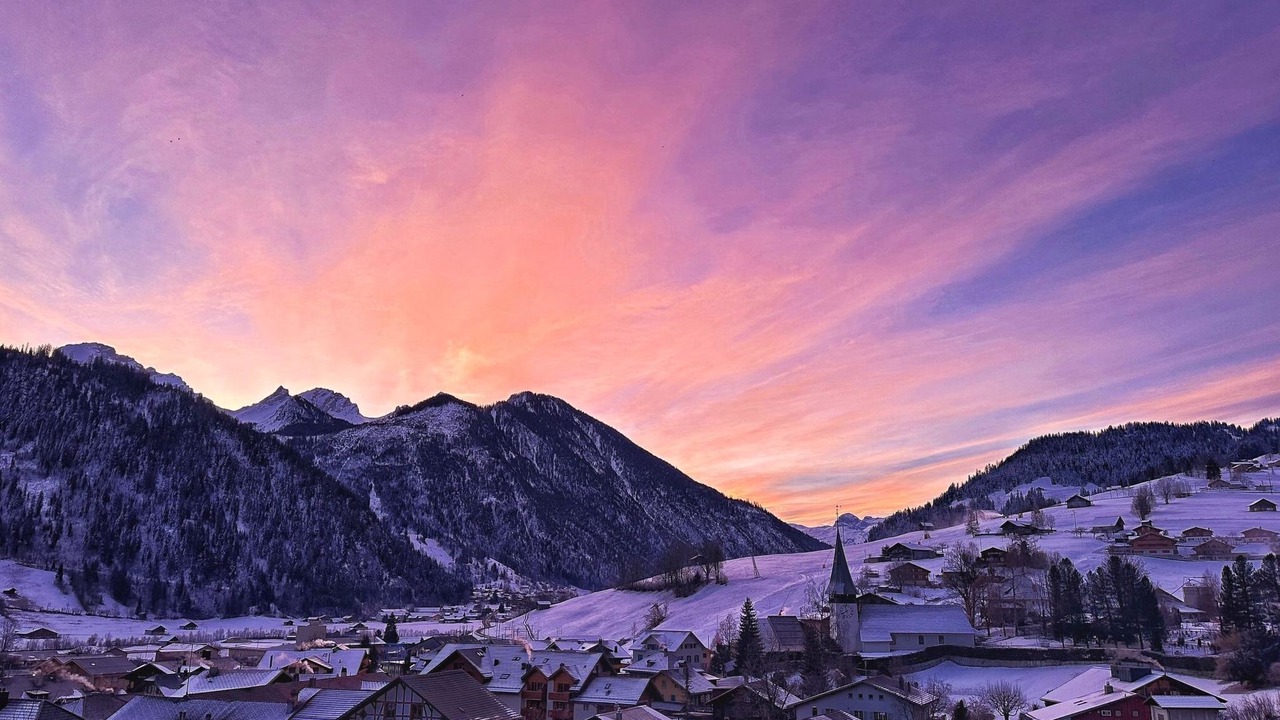 Photo of Others in Zweisimmen