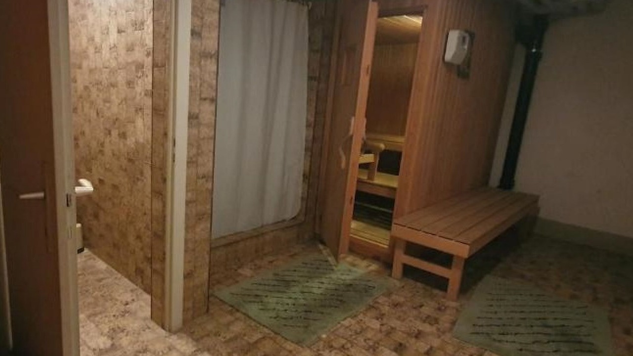 Photo of Bathroom in Jenins