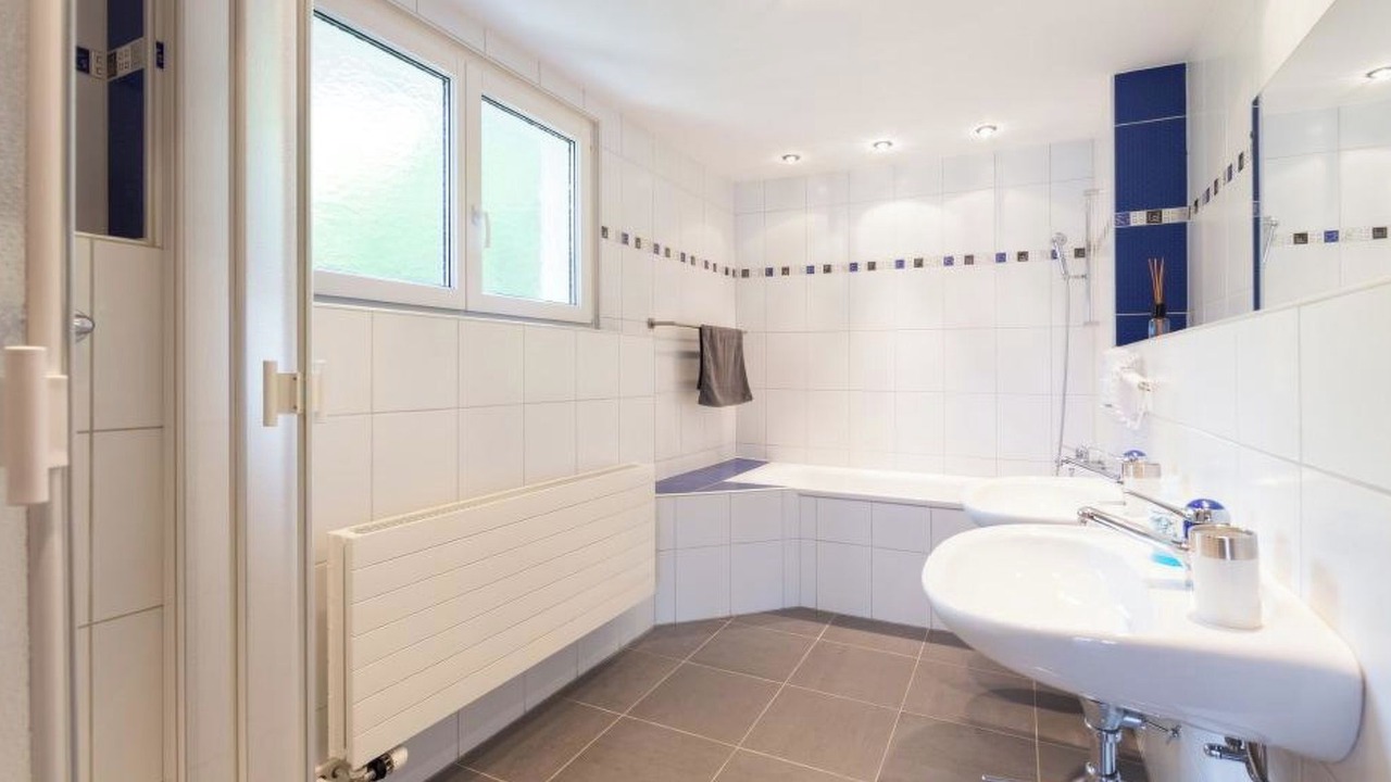 Photo of Bathroom in Arosa