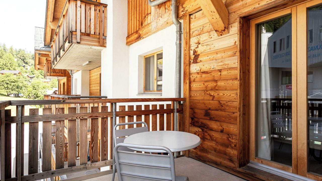 Photo of Patio Balcony in La Tzoumaz