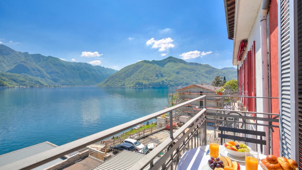 Photo of Patio Balcony in Melide
