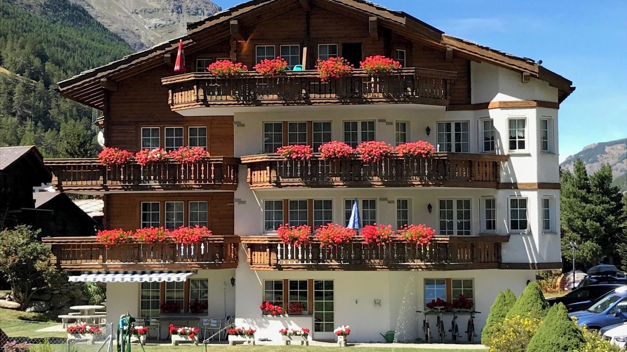 Photo of Others in Saas Grund