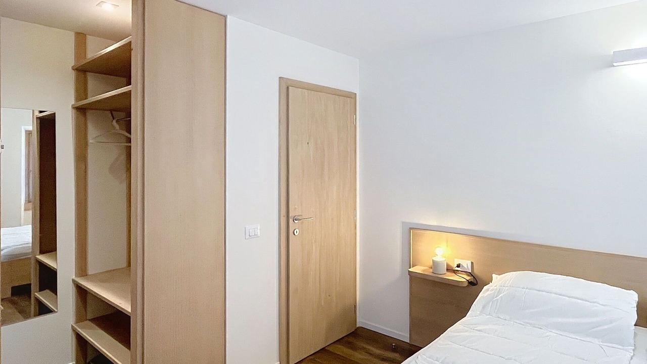Photo of Bedroom in Strembo