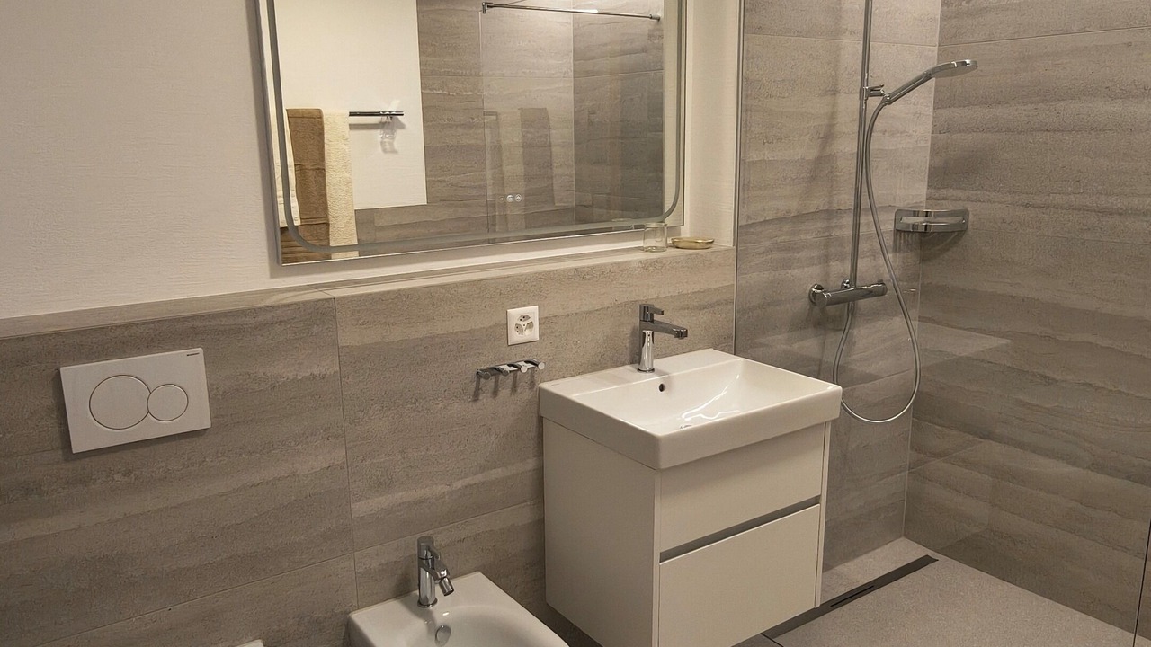 Photo of Bathroom in Tschierv