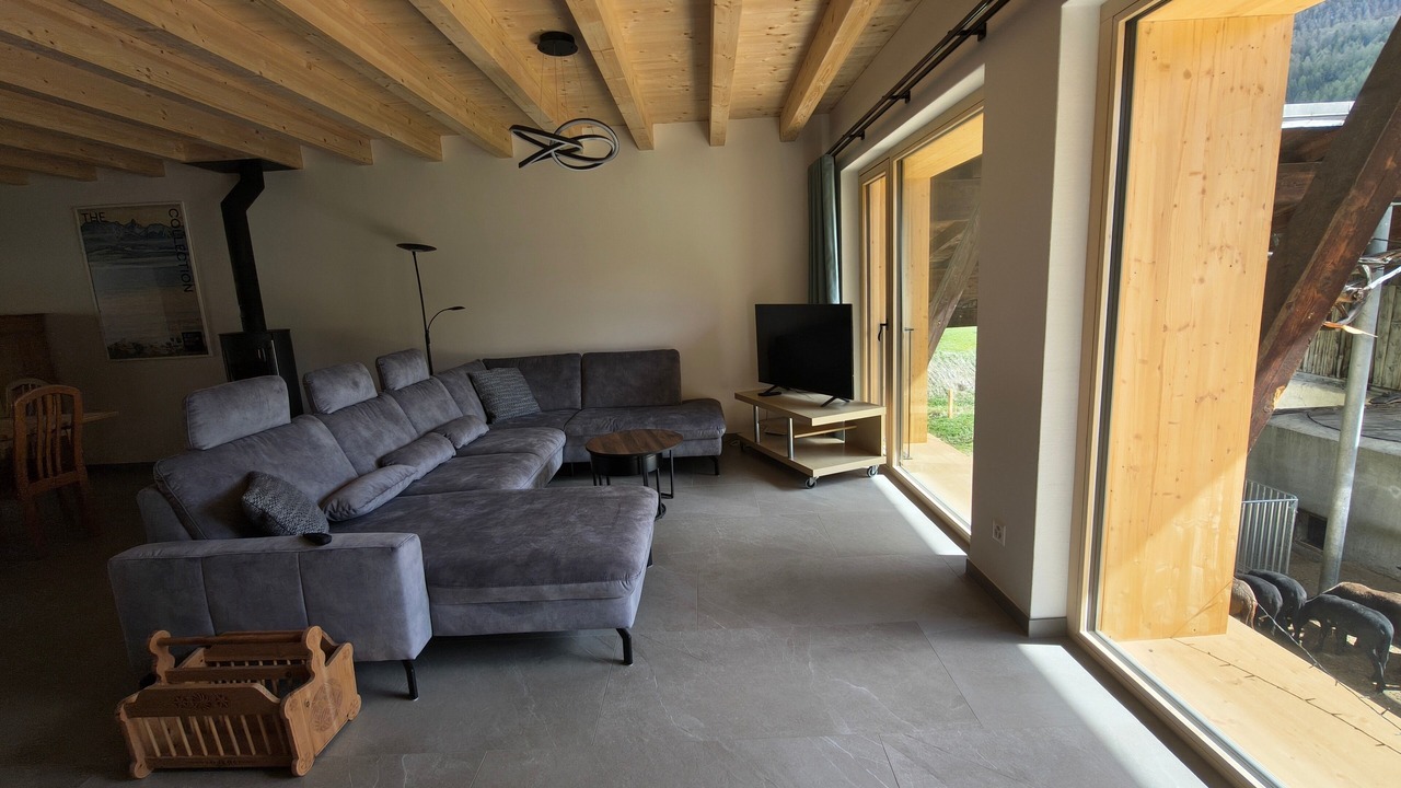 Photo of Livingroom in Tschierv