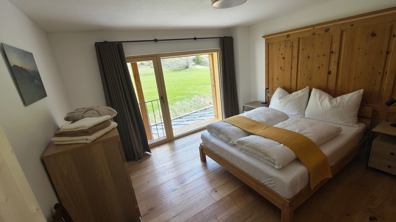 Photo of Bedroom in Tschierv