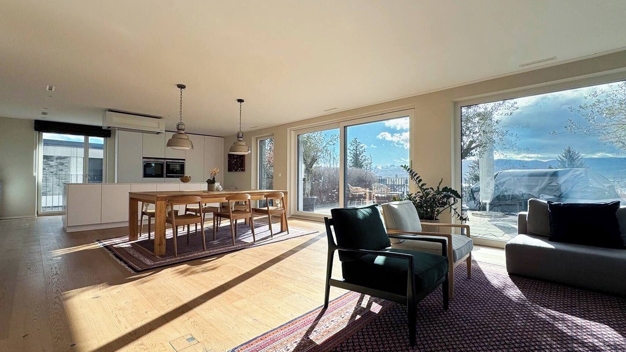 Photo of Livingroom in Meilen District
