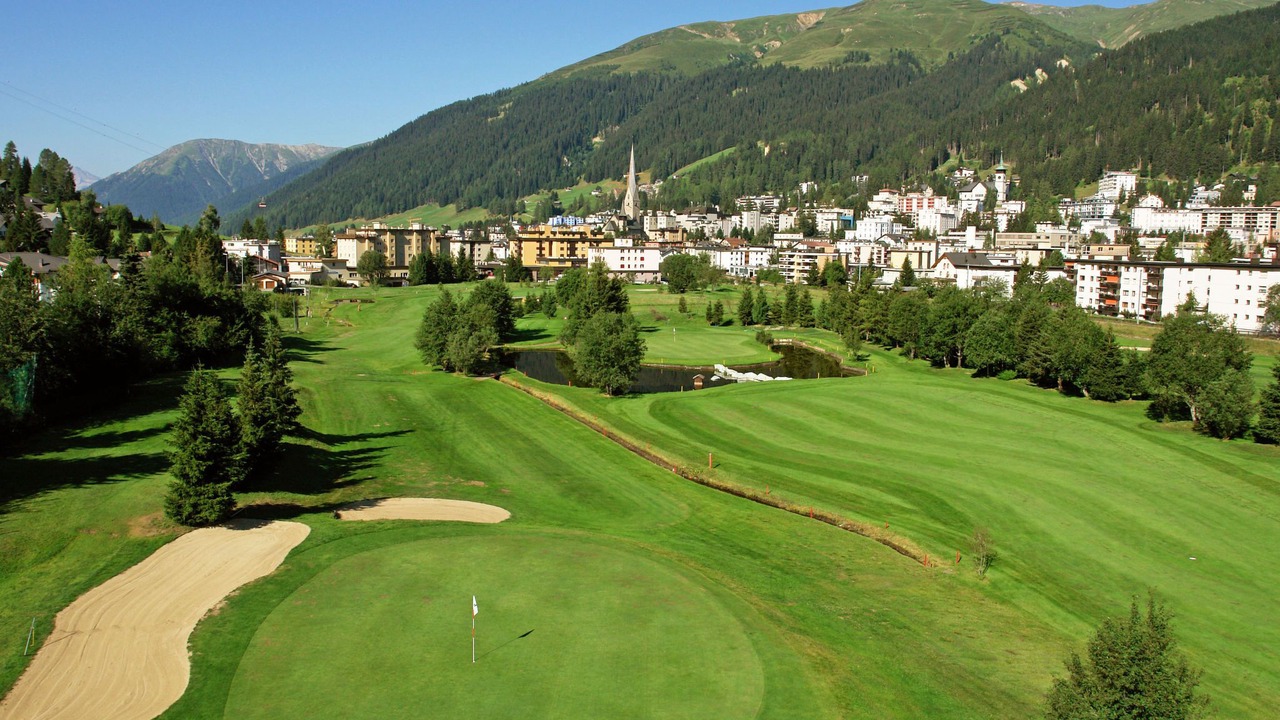 Photo of Others in Davos-Dorf