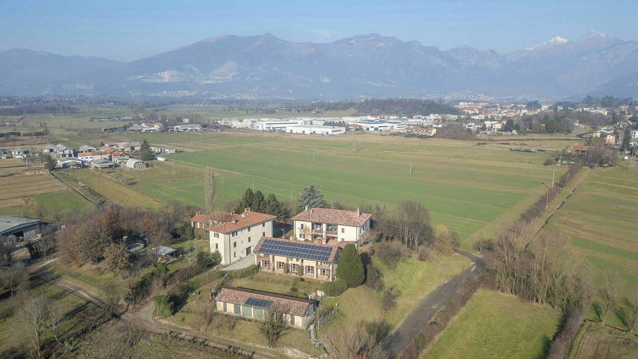 Photo of Outdoor in Sirone