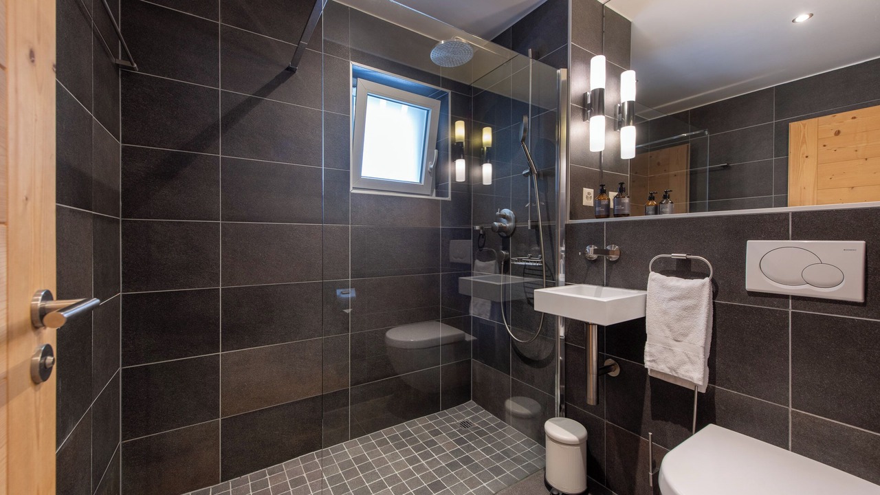Photo of Bathroom in La Tzoumaz