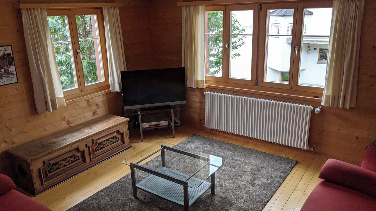 Photo of Livingroom in Tavanasa