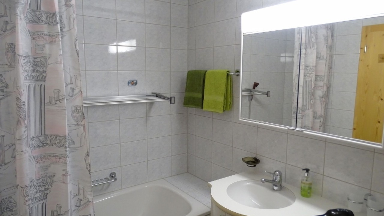 Photo of Bathroom in Zernez