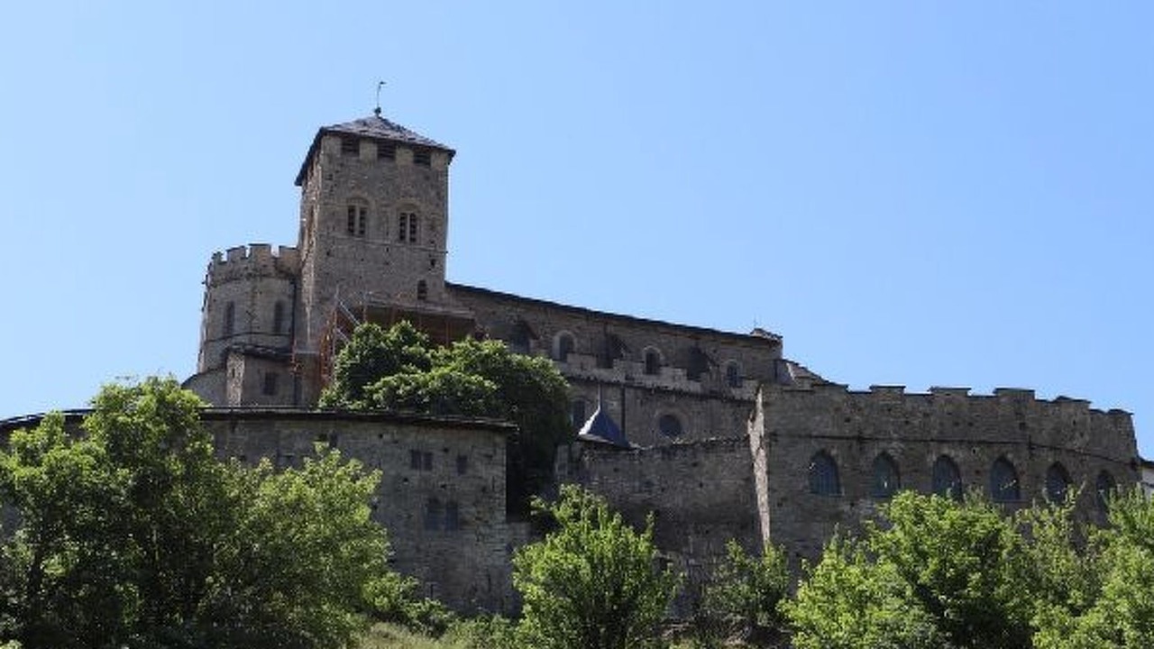 Photo of Others in Sion