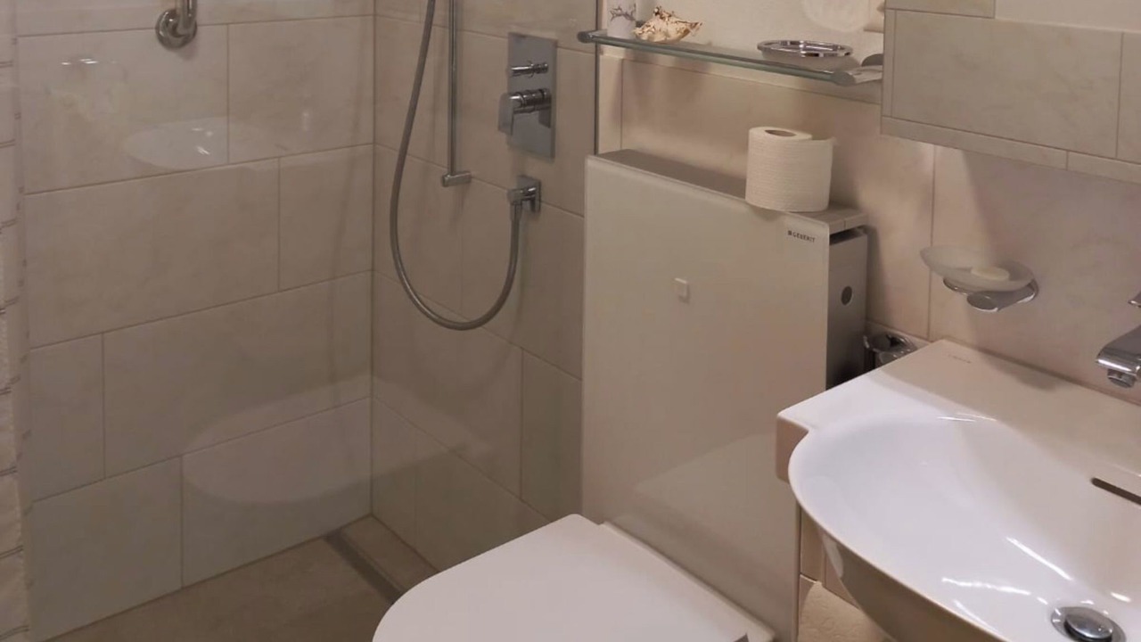 Photo of Bathroom in Vattiz