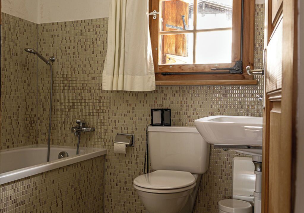 Photo of Bathroom in Laax