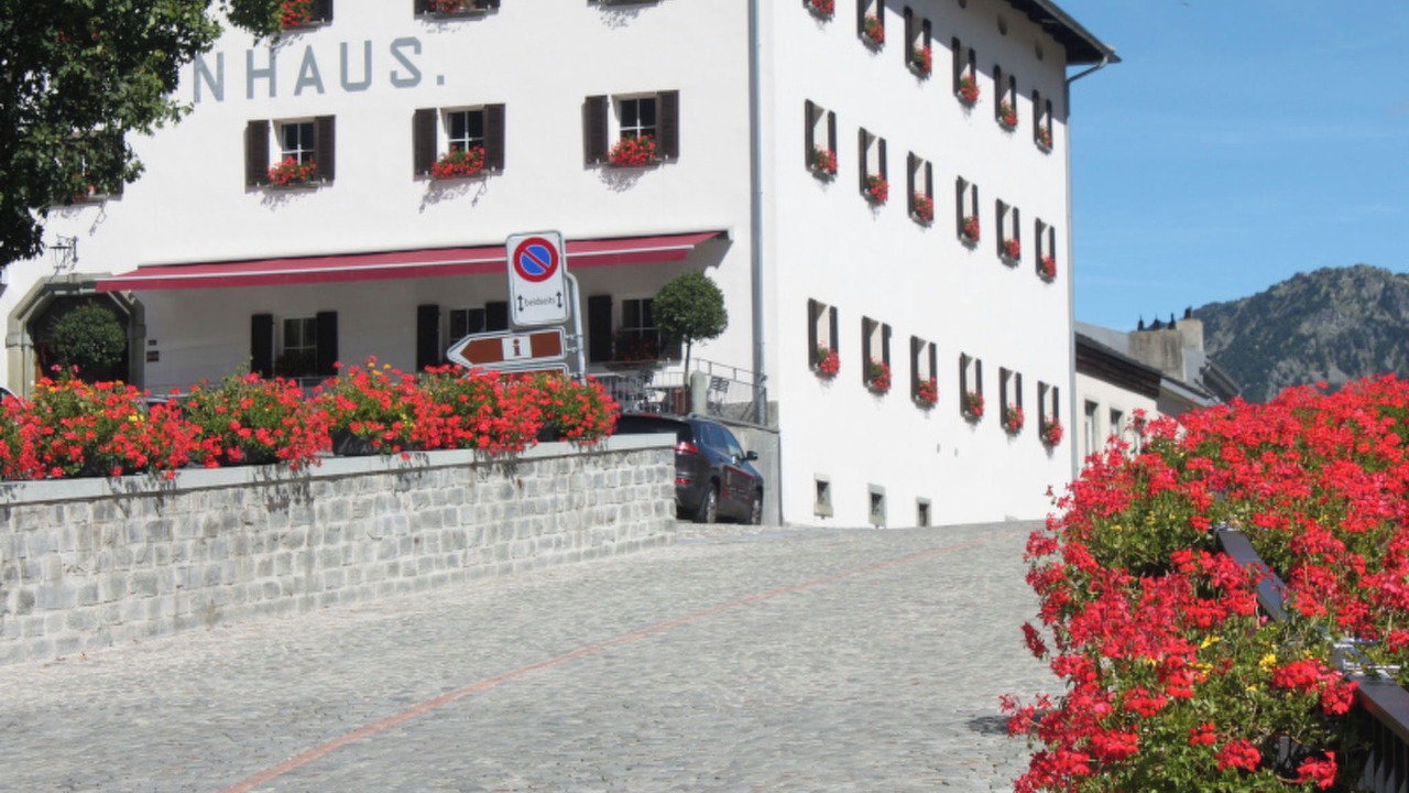 Photo of Others in Spluegen