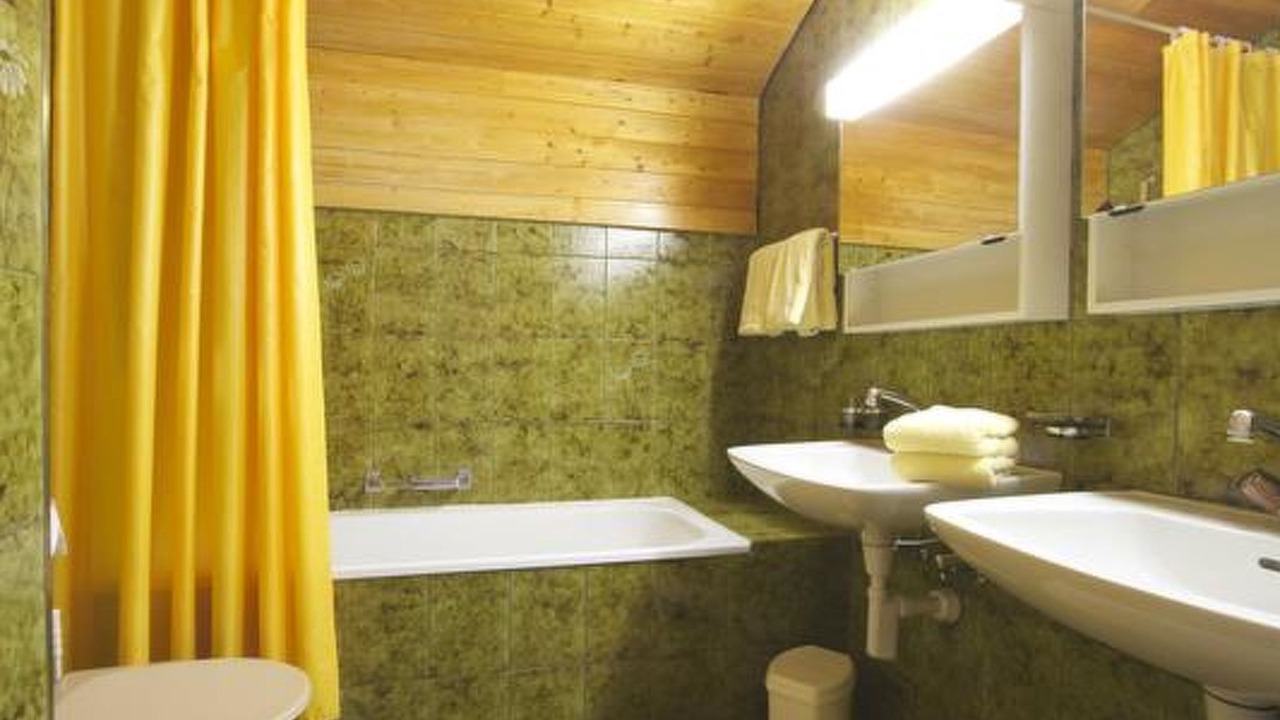 Photo of Bathroom in Ravaisch