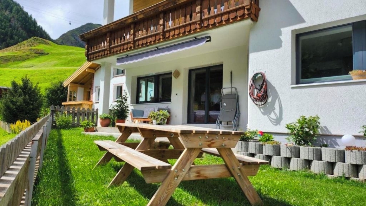 Photo of Outdoor in Ravaisch