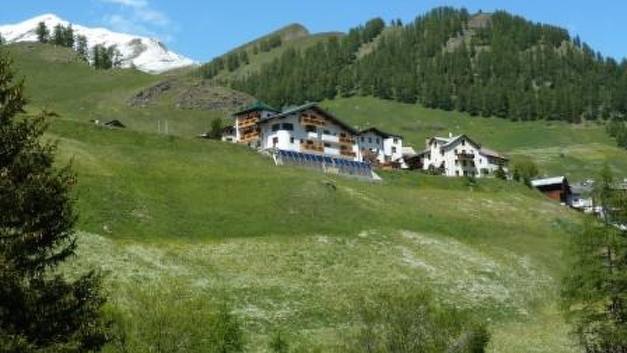Photo of Others in Ravaisch
