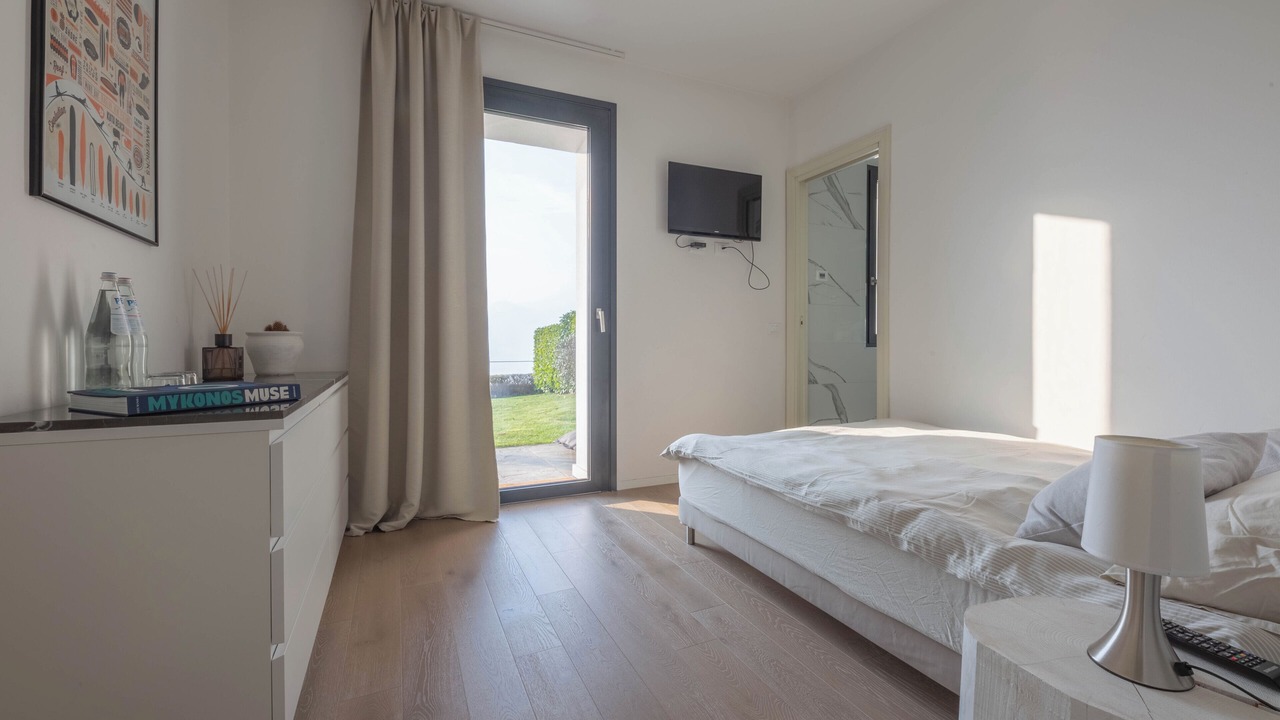 Photo of Bedroom in Iseo