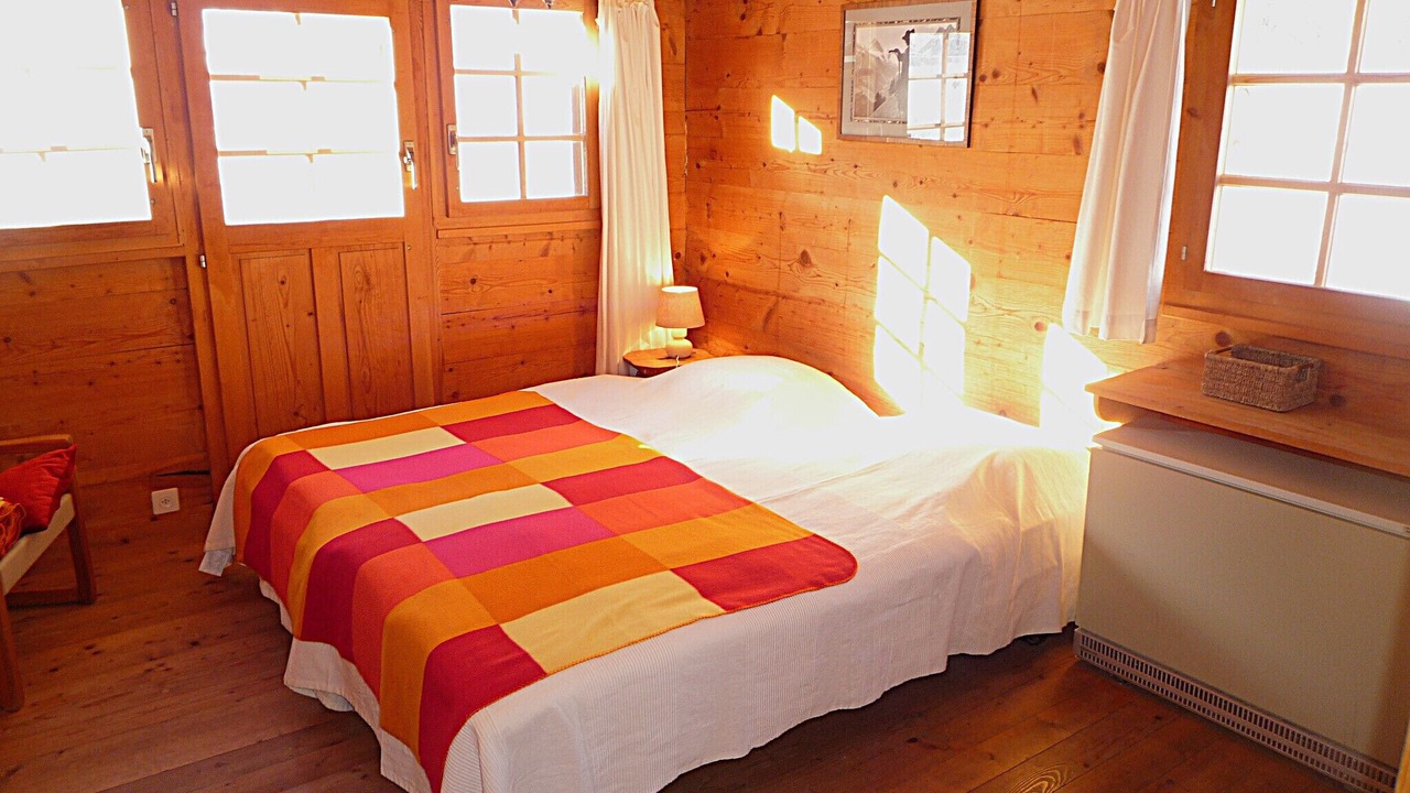 Photo of Bedroom in Evolene