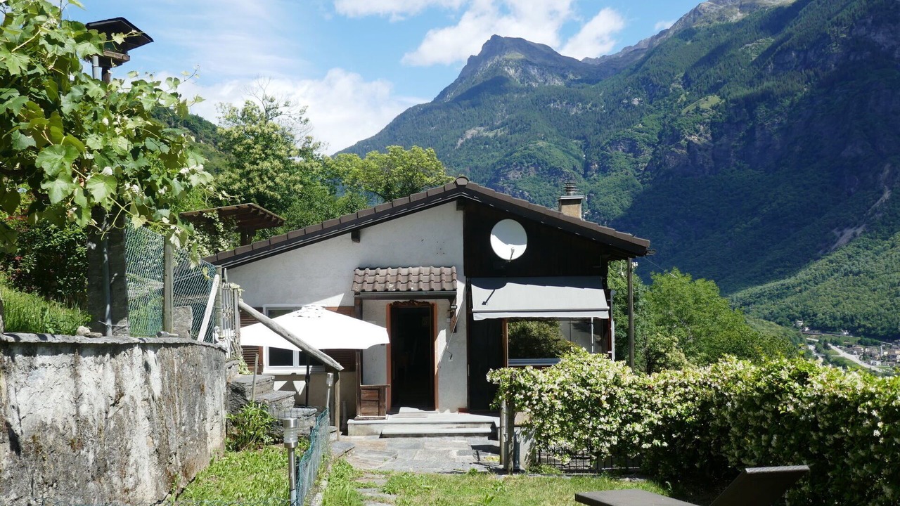 Photo of Others in Semione