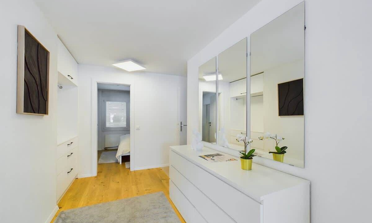 Photo of Bedroom in Taesch