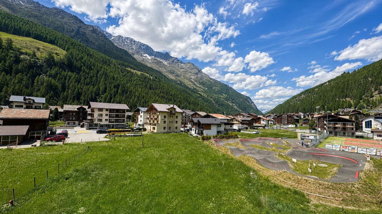 Photo of Others in Saas Grund