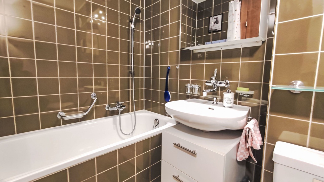 Photo of Bathroom in Davos-Dorf