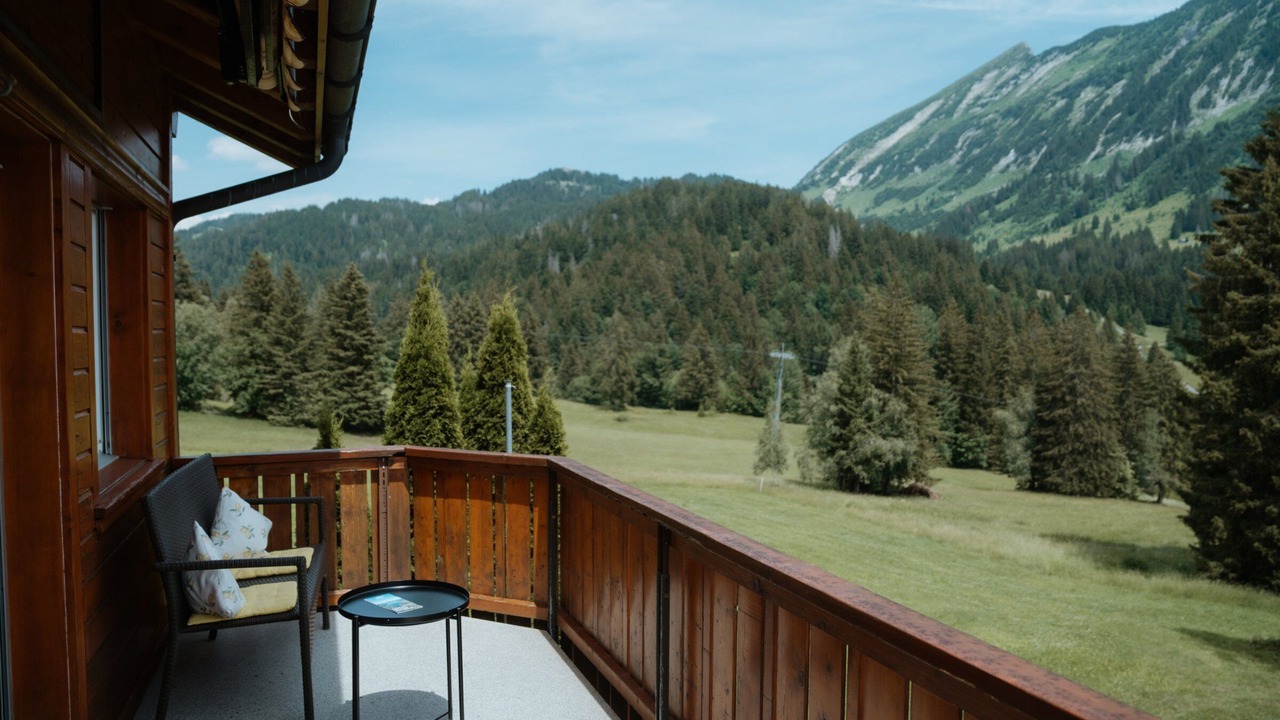 Photo of Patio Balcony in Mitloedi