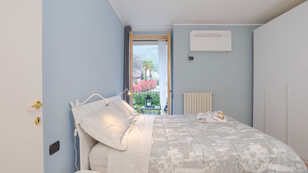 Photo of Bedroom in Ossuccio