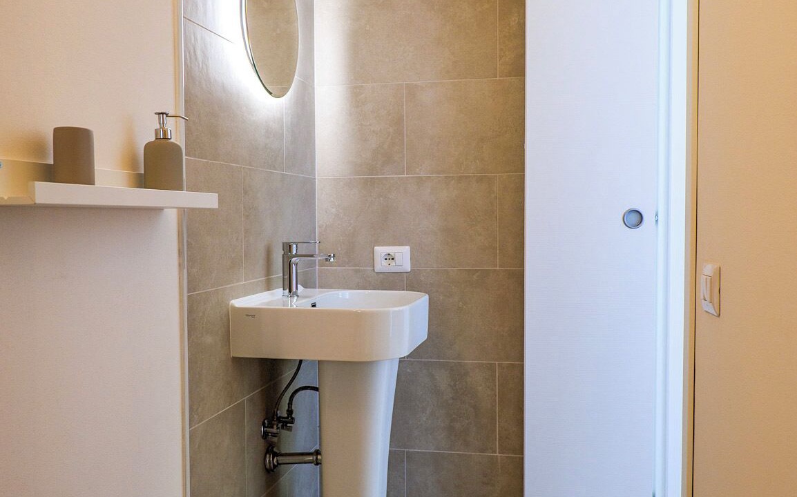 Photo of Bathroom in Levo
