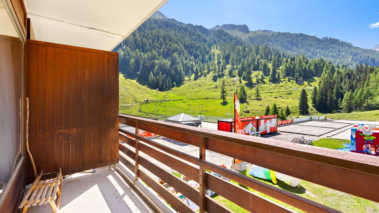 Photo of Outdoor in Noveli