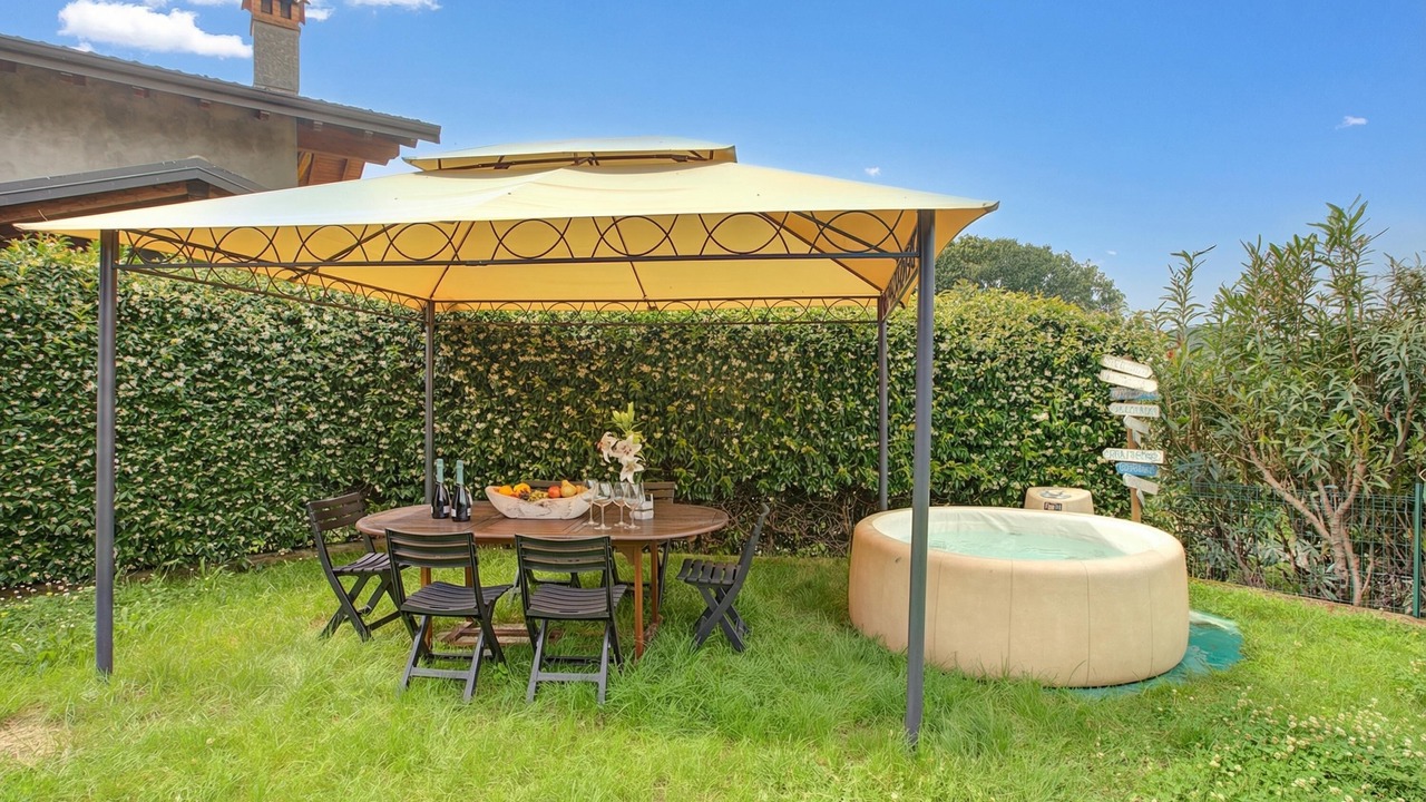 Photo of Outdoor in Ispra