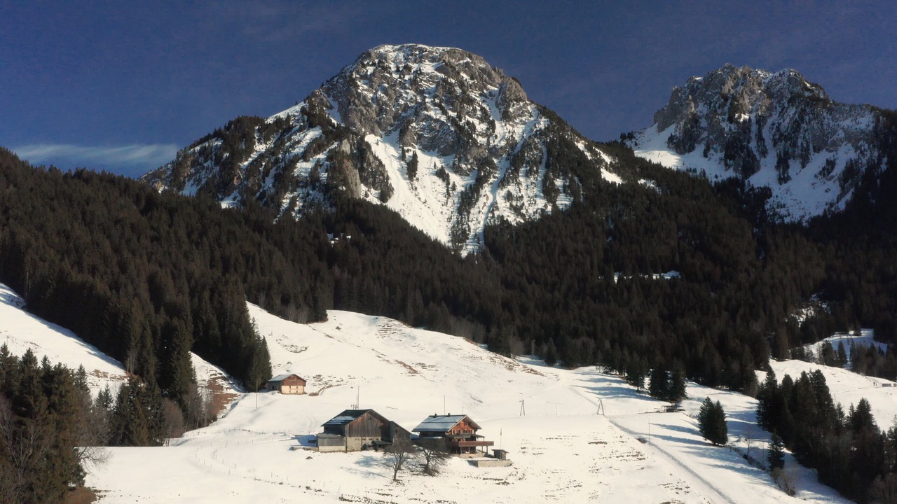 Photo of Others in Zweisimmen Nr Gstaad