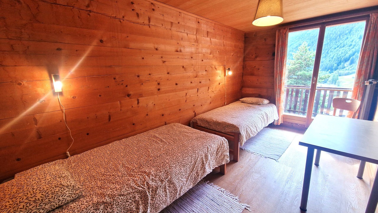 Photo of Bedroom in Evolene
