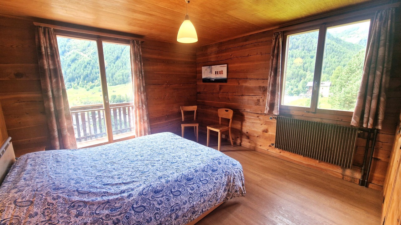 Photo of Bedroom in Evolene