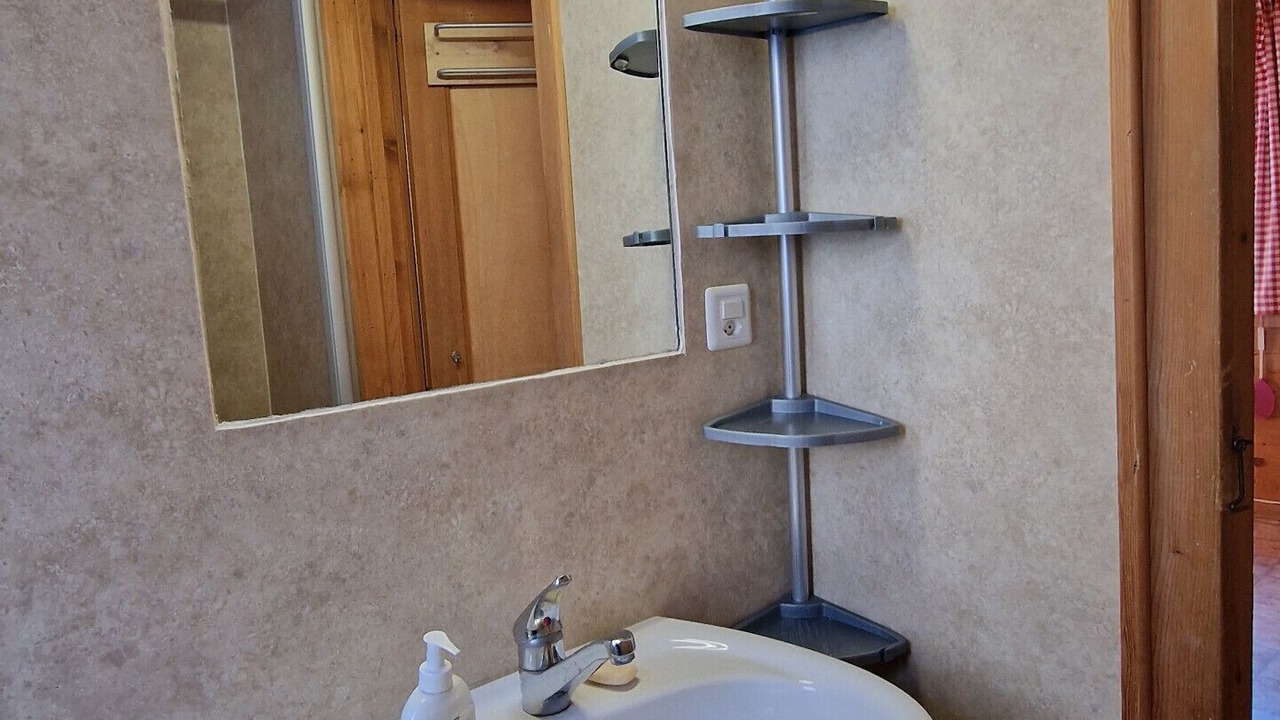 Photo of Bathroom in Evolene