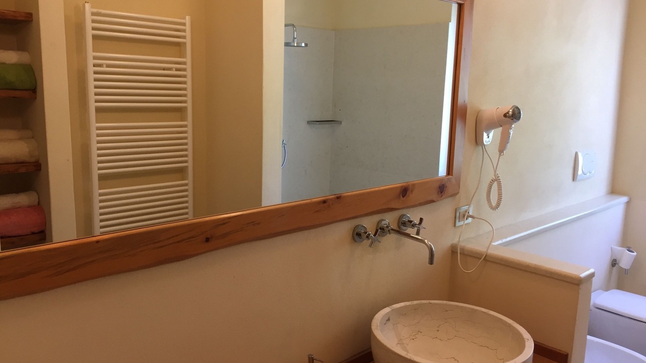 Photo of Bathroom in Gardola