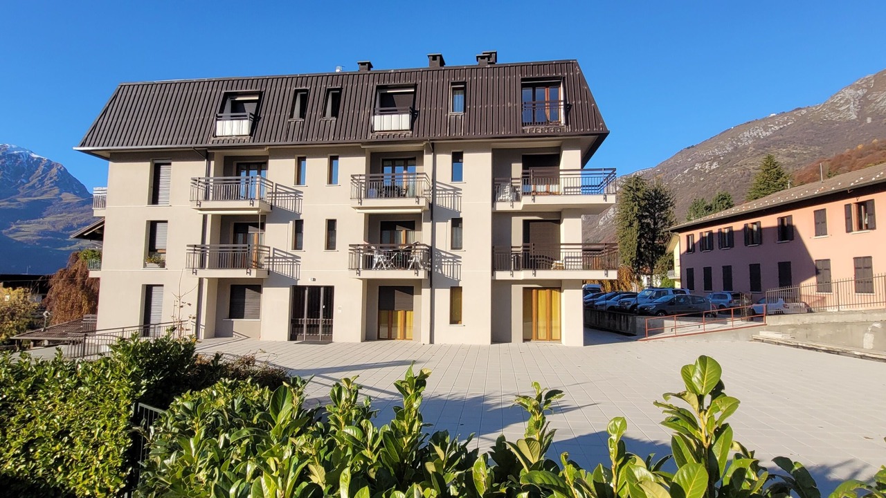 Photo of Outdoor in Cremeno