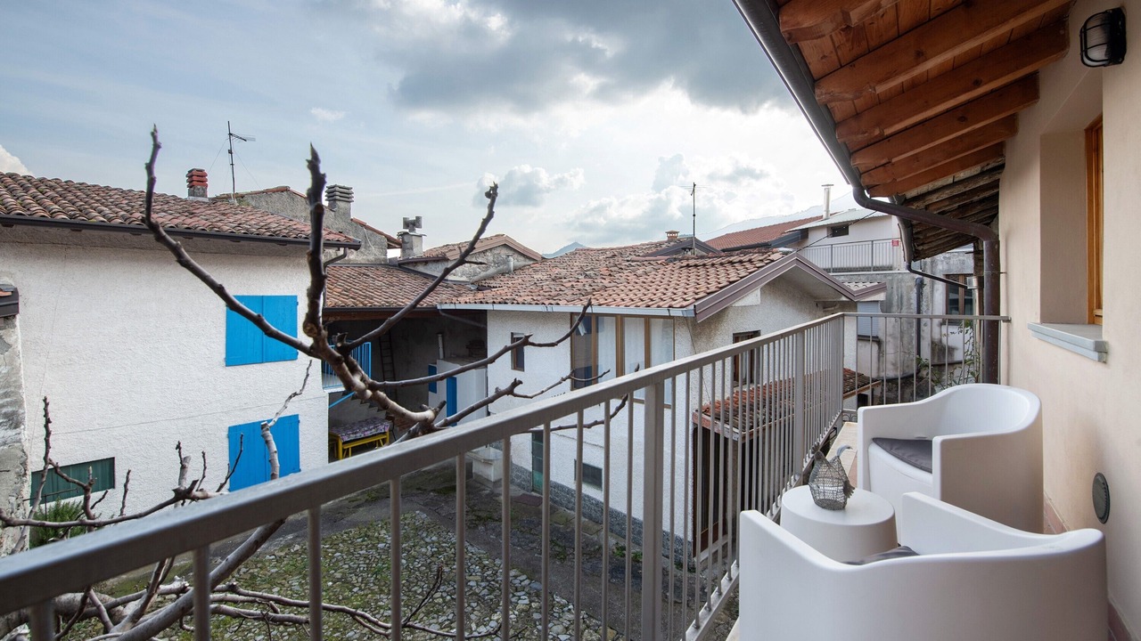 Photo of Outdoor in Esmate