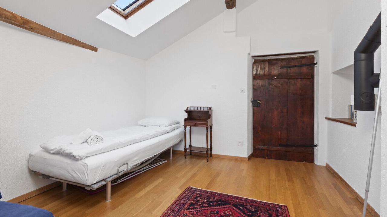 Photo of Bedroom in Venthone