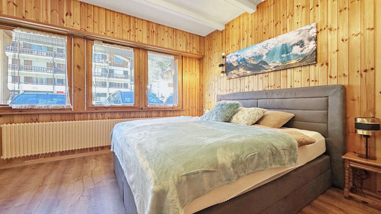 Photo of Bedroom in Vex